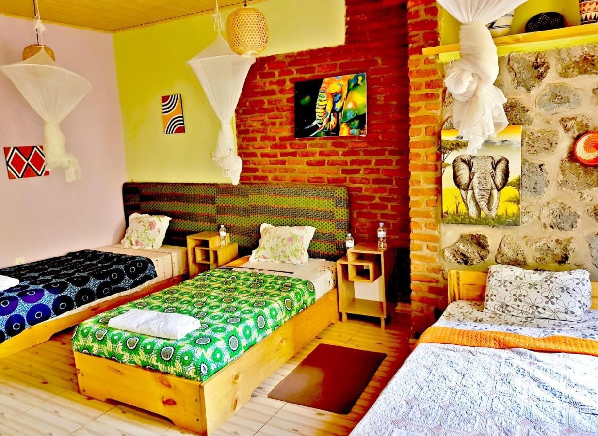 Yambi Guesthouse Kigali Zewnętrze zdjęcie